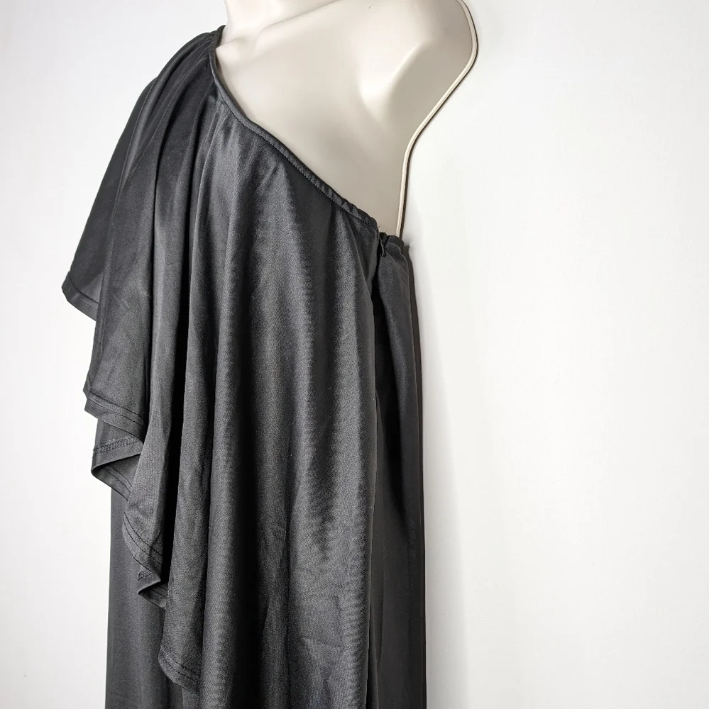 One Arm Off The Shoulder Jumpsuit - Picture 3 of 6